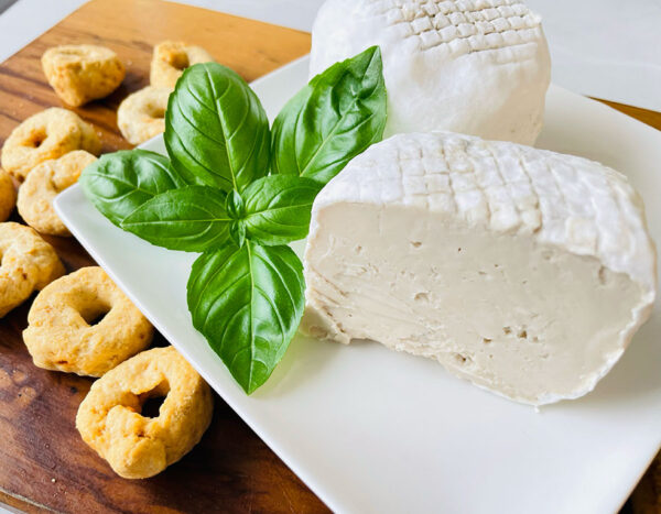 Vegan camembert