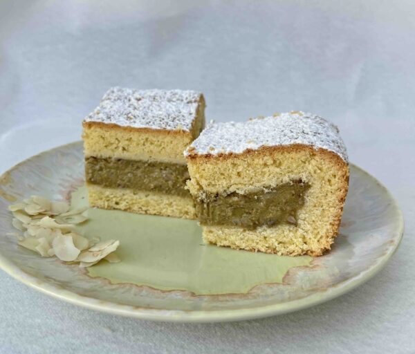 Silky Pistachio Cream Cake